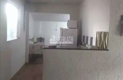 Casa com 3 quartos à venda no Parque dos Girassóis, Uberaba 