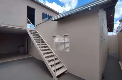 Casa com 3 quartos à venda no Conjunto Costa Telles II, Uberaba 