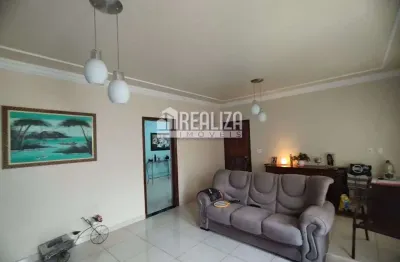 Casa padrao a venda em boa vista, uberaba - 3 dormitorios, suite e 6 garagens