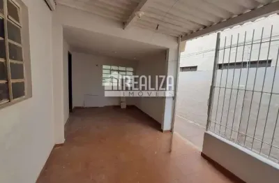 Casa com 3 quartos à venda no Parque das Américas, Uberaba 