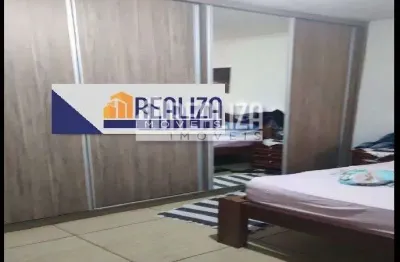 Sobrado de 2 dormitorios com piscina e churrasqueira - conjunto jose barbosa, uberaba