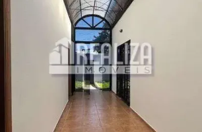Casa comercial | residencial no bairro parque do mirante em uberaba (mg) !