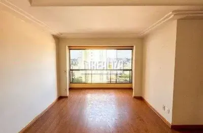 Belissimo apartamento no bairro  Sao Benedito, em Uberaba -  Com 3 suites.
