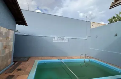 Casa para locacao no bairro olinda – conforto, lazer e amplo espaco