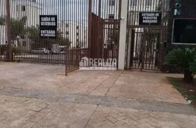 Apartamento a venda no Condominio Parque Udon, no bairro Fabricio, Uberaba: 2 dormitorios, piscina e portaria 24hrs