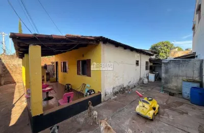 Casa com 3 quartos à venda no Jardim Uberaba, Uberaba 
