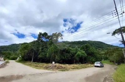 Terreno à venda na Pargo, Massaguaçu, Caraguatatuba