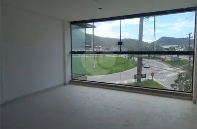Sala comercial para alugar na Presidente Castelo Branco, Sumaré, Caraguatatuba