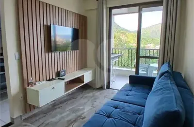 Apartamento para alugar na Avenida Nilo Braga Garcez, Martim de Sá, Caraguatatuba
