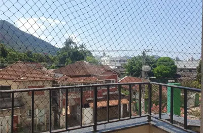 Apartamento com 3 quartos à venda na Rua Sebastião Mariano Nepomuceno, Centro, Caraguatatuba