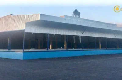 Galpão com 4.750 m2, 30 docas, impecável !!! agende uma visita !!