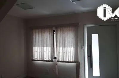 Casa com 3 dormitórios para alugar, 180 m² por R$ 4.000,00/mês - Vila Galvão - Guarulhos/SP