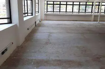 Prédio para alugar na Avenida Engenheiro Luiz Carlos Berrini, Brooklin, São Paulo