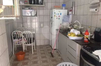 Casa com 2 quartos à venda no Osvaldo Cruz, São Caetano do Sul 