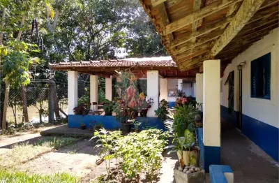 Chácara / sítio com 3 quartos à venda no Centro, Porto Ferreira 