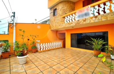 Casa com 3 quartos à venda no Jardim Alvorada, Santo André 