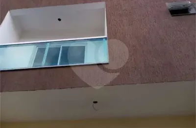 Casa com 2 quartos à venda no Jardim Rina, Santo André 
