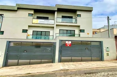 Casa com 2 quartos à venda na Vila Lucinda, Santo André 