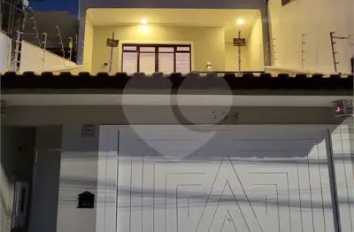 Casa com 2 quartos à venda no Jardim Las Vegas, Santo André 