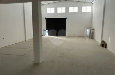 Barracão / Galpão / Depósito para alugar no Utinga, Santo André 