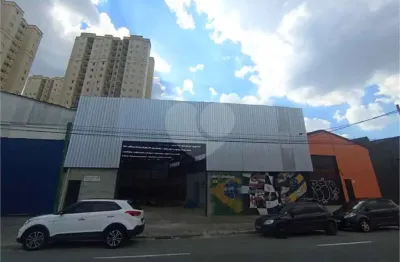 Barracão / Galpão / Depósito para alugar no Parque João Ramalho, Santo André 