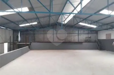 Barracão / Galpão / Depósito à venda no São Mateus, São Paulo 