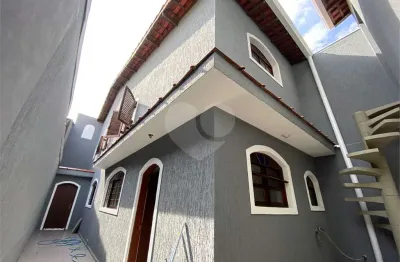 Casa com 3 quartos à venda no Parque Novo Oratório, Santo André 