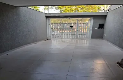 Casa com 3 quartos à venda no Jardim Utinga, Santo André 