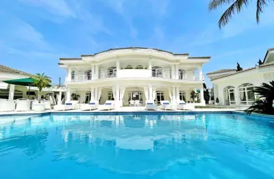 Terreno em condomínio fechado à venda no Jardim Acapulco, Guarujá 