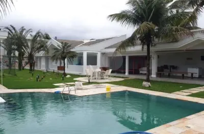 Casa com 7 quartos para alugar no Jardim Acapulco, Guarujá 