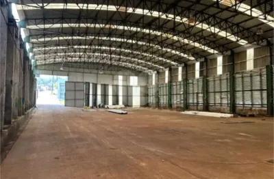 Barracão / Galpão / Depósito para alugar na Vila Figueiredo, Rio Grande da Serra 