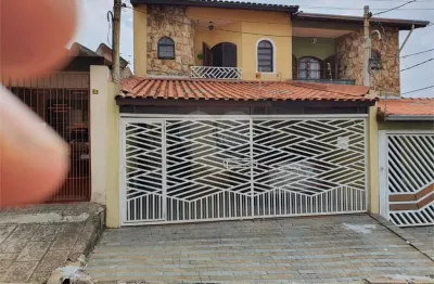 Casa com 3 quartos à venda no Utinga, Santo André 