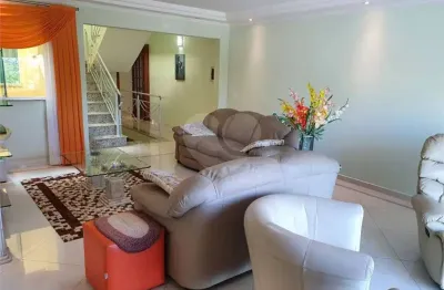 Casa com 3 quartos à venda no Jardim Paraíso, Santo André 