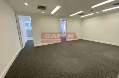 Sala comercial à venda na avenida nossa senhora de copacabana, copacabana, rio de janeiro, 60 m2 por r$ 520.000