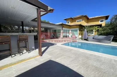 Casa em condomínio fechado com 4 quartos à venda na atalho centro, centro, armação dos búzios, 250 m2 por r$ 2.600.000