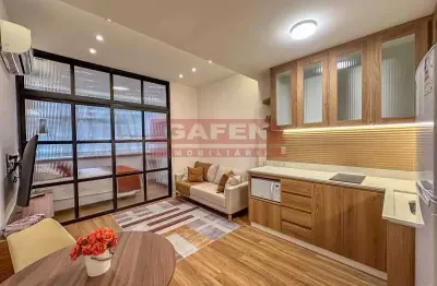 Apartamento reformadíssimo para venda no Centro ao lado do metrô