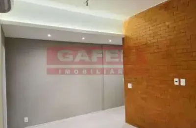 Excelente apartamento garden com 3 quartos reformadíssimo - rua hilário de gouveia