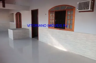 Casa com 5 quartos à venda na Rua Leocádio Figueiredo, 633, Guadalupe, Rio de Janeiro