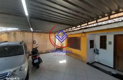 Casa de um quarto e um amplo terreno a venda em oswaldo cruz