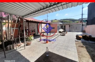 Casa com 2 quartos à venda na Rua Temistocles Sávio, 293, Magalhães Bastos, Rio de Janeiro