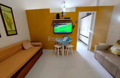 Casa em condomínio fechado com 1 quarto à venda na rua siqueira campos, copacabana, rio de janeiro, 30 m2 por r$ 620.000