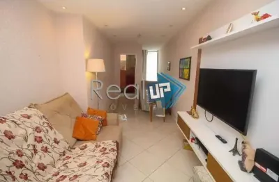 Apartamento com 2 quartos à venda na rua bento lisboa, catete, rio de janeiro, 70 m2 por r$ 600.000