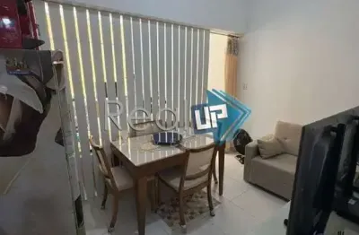 Kitnet / Stúdio à venda na Rua Humberto de Campos, Leblon, Rio de Janeiro, 30 m2 por R$ 865.000