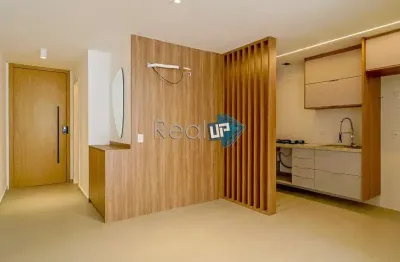 Apartamento com 3 quartos à venda na Avenida Rainha Elizabeth da Bélgica, Ipanema, Rio de Janeiro, 90 m2 por R$ 2.100.000