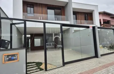 Casa com 3 quartos à venda na Rua Dionísio Cerqueira, 222, Saguaçu, Joinville
