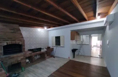 Casa com 2 quartos à venda no Antares, Londrina 
