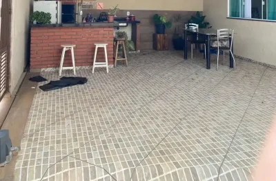 Casa com 3 quartos à venda no Jardim Alto do Cafezal, Londrina 