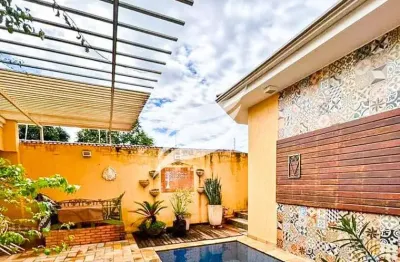 Casa com 3 quartos à venda na Rua Compadre João Bertani, 01, Icaray, Araçatuba
