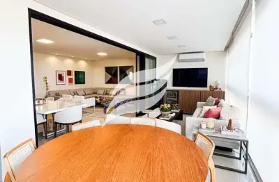 Apartamento com 3 quartos à venda na Avenida Cussy de Almeida Júnior, Centro, Araçatuba