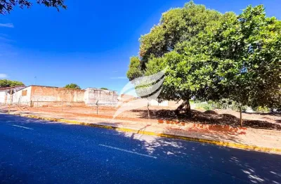 Terreno comercial de 1.641m² à venda no bairro umuarama em araçatuba